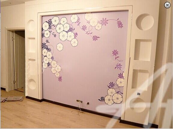 客廳手繪墻顯示出個人品味